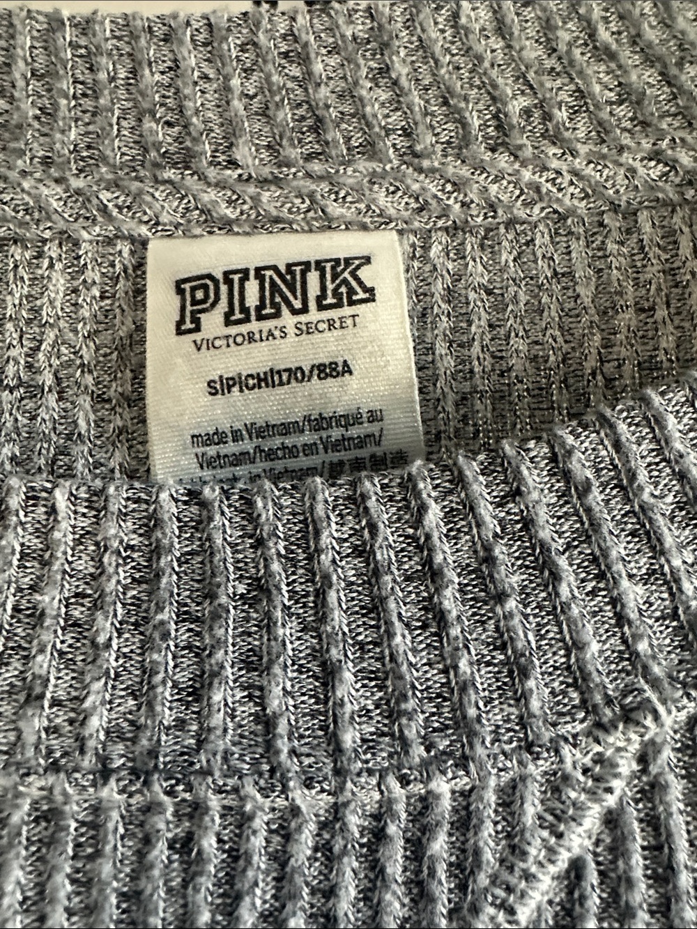 PINK Victoria's Secret Heather Gray Ribbed Crewneck Sweater - Picture 2 of 4